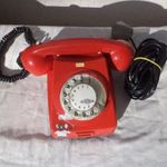 [ABC] Retro piros tárcsás telefon, Mechanikai M.. fotó