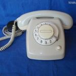 Retro tojásfehér színű tárcsás telefon PTT T65 fotó