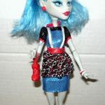 Monster High Ghoulia Yelps Night Out baba fotó