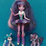 HASBRO BESZÉLŐ EQUESTRIA BABA PÓNI FIGURÁKKAL fotó