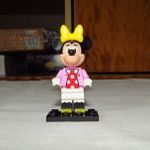 LEGO Disney100 Minnie figura fotó