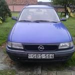 Opel Astra Kombi 1.4 fotó