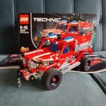 LEGO Technic - 42075 - First Responder, tűzoltóautó fotó