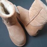 UGG birkagyapjúval bélelt új csizma 37-38 (23, 5cm) fotó