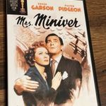 Mrs. Miniver DVD - William Wyler filmje (szép állapotú, magyar feliratos német kiadás) fotó