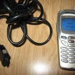 Samsung SGH-N620 N620 Retro Mobiltelefon +töltő Vintage mobil fotó