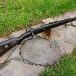 Mauser K98 puska riasztósra hatástalanítva fegyverszíjjal papírral szép állapotban fotó