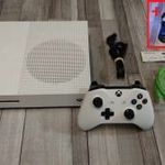 Akció! Kinect + MAGYAR MENÜS! Xbox One S 1TB Konzol + Szabadon Választható Játék! fotó