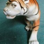 Bohemia Royal Dux nagyméretű porcelán tigris szobor 36 cm fotó