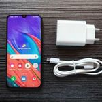 Samsung Galaxy A40 fotó