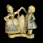 1900 körül MÁZAS PORCELÁN KIS KASPÓ BAROKK KISFIÚ ÉS KISLÁNY fotó