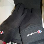 Berghaus (eredeti) női M -es polár téli kesztyű fotó