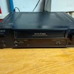 Sony SLV-E400EE VHS képmagnó fotó