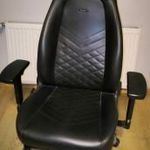 Noblechairs Icon black gamer szék fotó