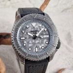 Seiko 5 'Concrete SRPE79' automata karóra, Made in Japan, számla és garancia 2020.10. fotó