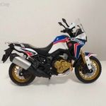 1/18 motor modell Honda Africa twin CRF 1100 fotó