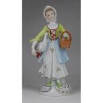 1P548 Libás nő kosárral porcelán figura 19.5 cm fotó