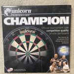 Unicorn Champion szizál darts tábla, bontatlan, ajándéknak tökéletes fotó