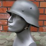 Német M35 Stahlhelm acélsisak- repró sisak fotó