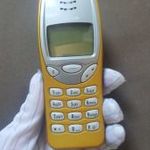 Nokia 3210 - független - sárga fotó