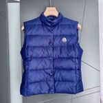 Moncler mellény fotó