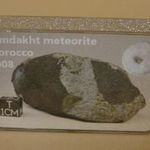 METEORIT Tamdakht > Világ ritka meteoritjai > DÍSZDOBOZOS gyűjtemény > RITKA fotó