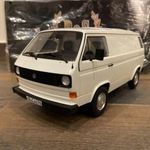 BoS-Models Volkswagen Transporter T3 / VW T3 1: 18 Autó Modell Fehér fotó