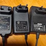 3 db használt 12V 2A DC hálózati adapter tápegység töltő fotó