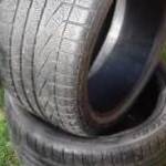 2 db Pirelli Sottozero 285/35 R20-as téli gumi Keszthelyen eladó! fotó