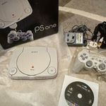 PSone dobozában + demo lemez fotó