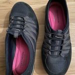 39 SKECHERS relaxed memory női utcai sportcipő belebújós szuperkényelmes SKECHERS cipő fotó