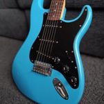 Fendet Squier Sonic Stratocaster LRL California Blue gitár fotó