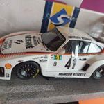 1979 Le Mans verseny győztes PORSCHE 935 K3 Méret 1: 18 Solido nyitható elemekkel fotó