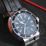 Oris Aquis 300m swiss made férfi búváróra FULL szettben eladó. Új ára 968.000, -Ft volt! fotó