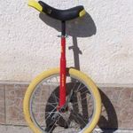 MINT AZ ÚJ!!! FÉLÁRON!!! QU-AX monocikli unicycle egykerekű bicikli 20"-os fotó