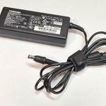 Toshiba / Asus / Fujitsu / MSI laptophoz való, használt AC adapter 75W (15V / 5A) fotó