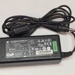 Fujitsu / MSI / Toshiba / Asus laptophoz való, használt AC adapter 40W (20V / 2A) fotó