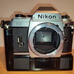 Nikon FG slr 35mm film fényképezőgép és MD-E motor lencse nélkül fotó