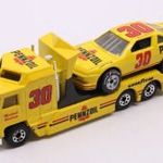 Matchbox Team Convoy - Kenworth Cabover + Pontiac Grand Prix "PENNZOIL" #30 fotó