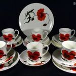 MESESZÉP PIPACS MINTÁS WEDGWOOD PORCELÁN TEÁS BÖGRE SZETT SÜTEMÉNYES GARNITÚRÁVAL X fotó