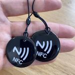 Videó- fotóvetítő NFC biléta, videót, zenét, linket küld mobilra - fekete fotó