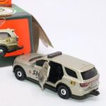 Matchbox Moving Parts - 2018 Dodge Durango Sheriff - KUTYA a hátsó ülésen! fotó