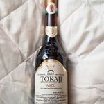 Tokaji aszu, 0, 5L, dombornyomásos üvegben, 5 puttonyos, 1990-es, Bencés dísz kámzsában, eladó fotó