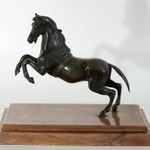 Ágaskodó Ló Bronz Szobor 25x21cm | Lovas Lóverseny Versenyló fotó