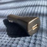 Autós USB töltő 500mA output 5V fotó