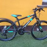 B'Twin bTwin B Twin Decathlonos Rockrider 700 ALU vázas tárcsafékes 24" gyermek MTB bicikli eladó fotó