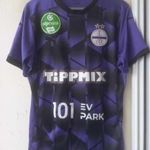 UTE , Újpest FC #14 Csongvai Áron , Puma márkájú játékos mez fotó