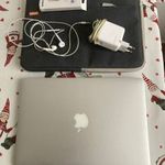 MacBook Air 2017 13" Ajándék táska+Jack Earpods+256 GB Mem Card fotó