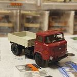 IFA W50 rövidplatós bordó fülkével modell 1: 87 fotó