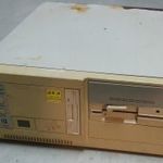 Retro PC AMD-K5-PR100 régi számítógép fotó